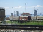 Diese G�terwagen standen im Rangierbereich des Bahnhofes Burgdorf abgestellt